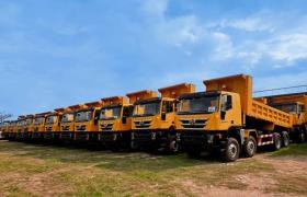 San lấp mặt bằng, vận chuyển vật liệu